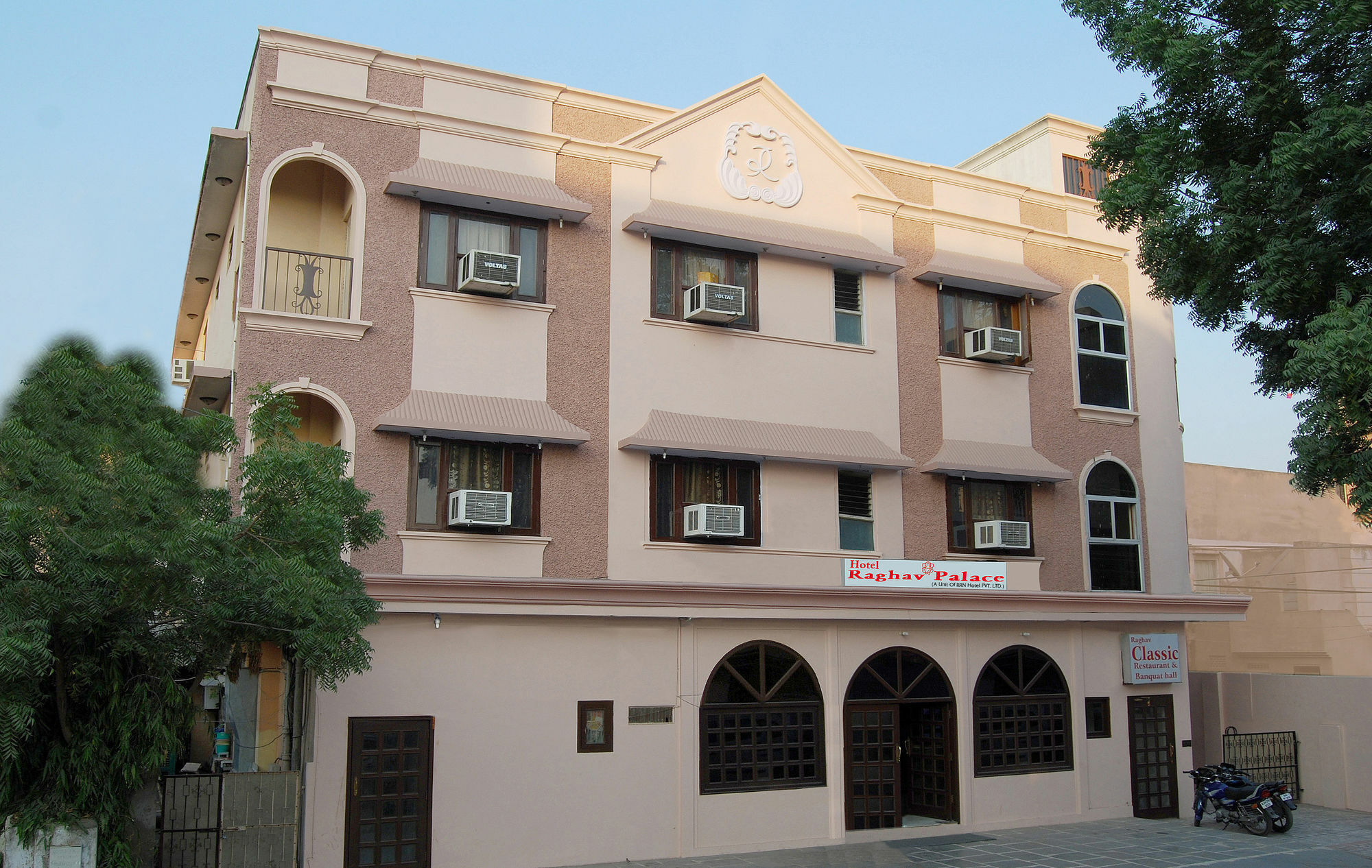 Hotel Raghav Palace 1 Km Jaipur Junction & Bus Stand Sindhi Camp Exterior photo
